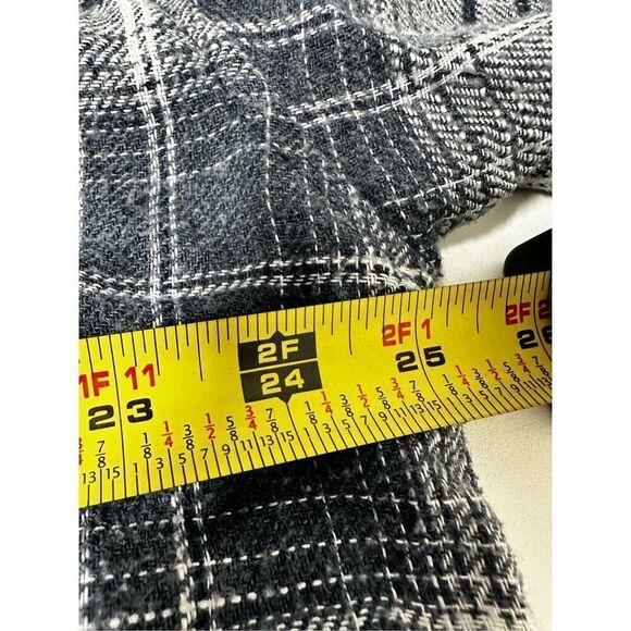 American Eagle Women’s Plaid Flannel Button Down Shirt Navy Blue Size M *Notes - Picture 11 of 14